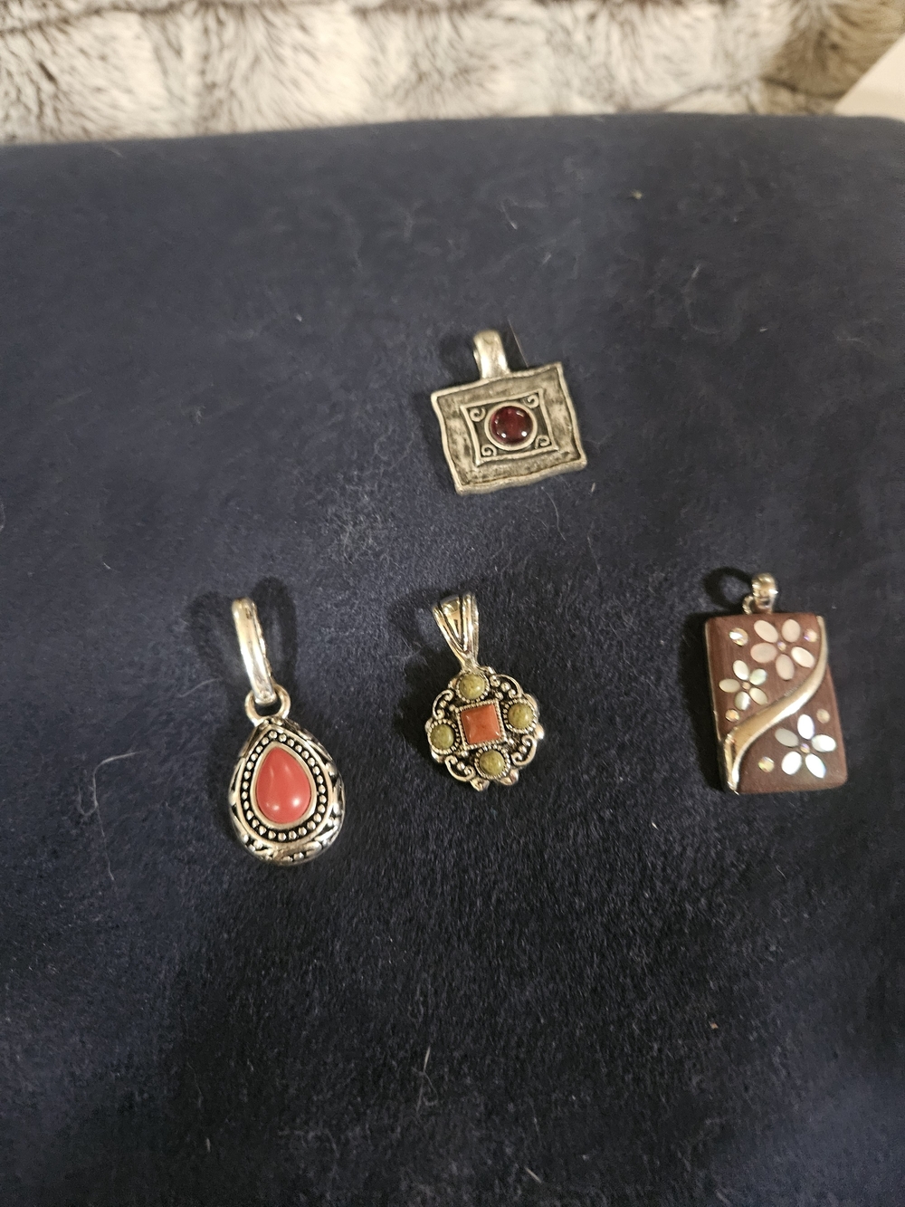 Lia Sophia Pendants 4 Pack